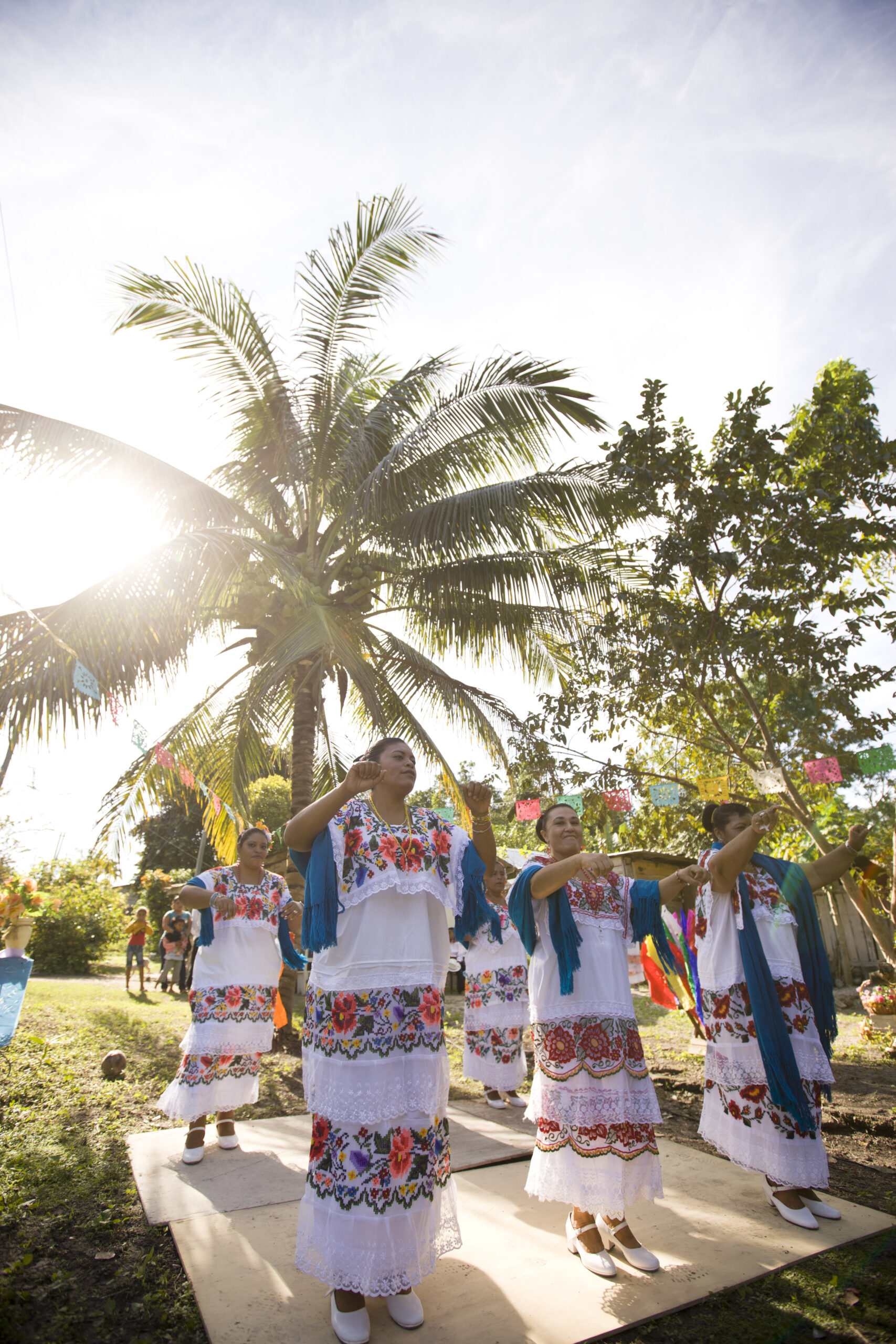 BTB_Orange-Walk_-Palamar-Dancers-10