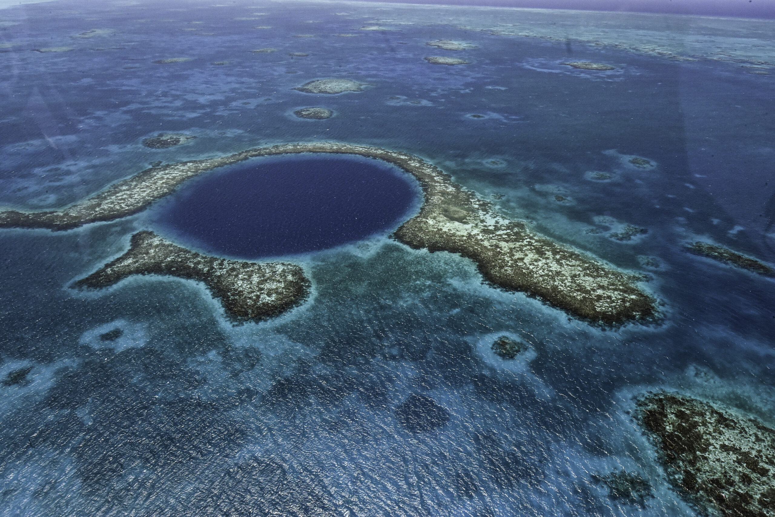 Belize-Great-Blue-Hole-2022-13