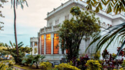 7. Pinacoteca Benedicto Calixto (Art Gallery)